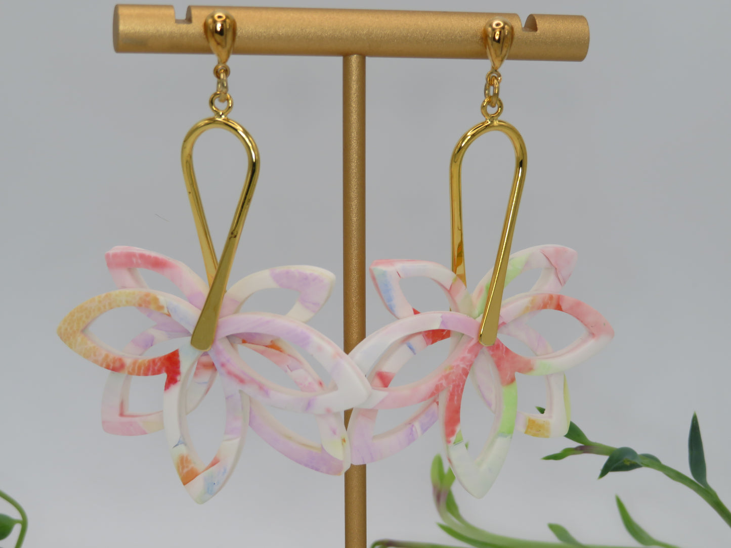 Double flower dangle earrings