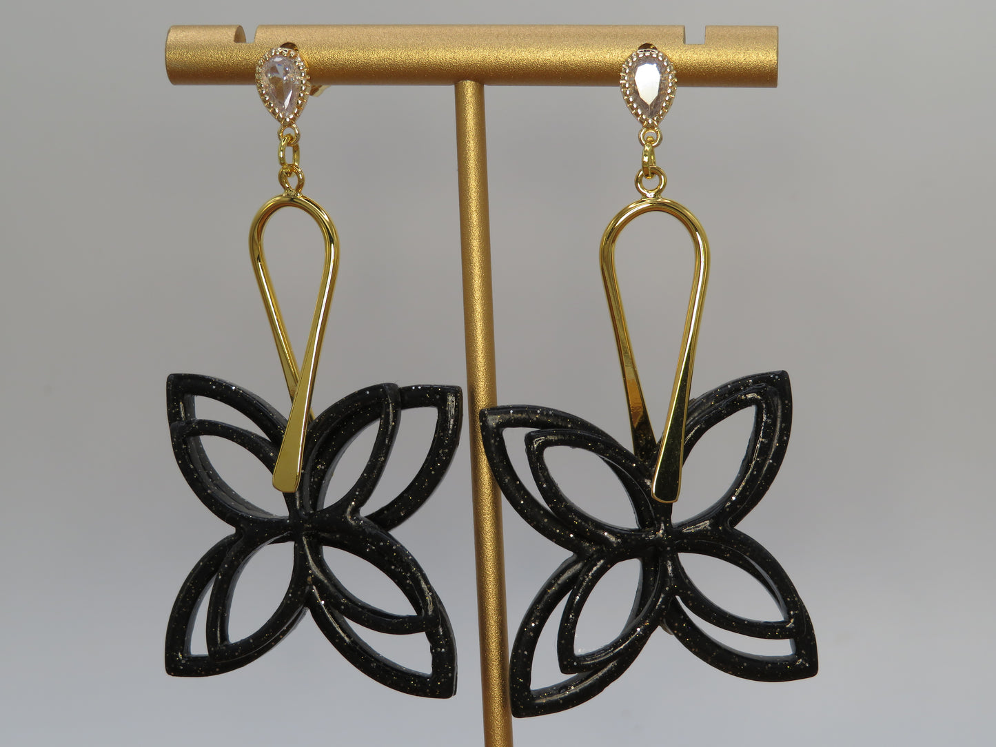 Floral Dangle Earrings
