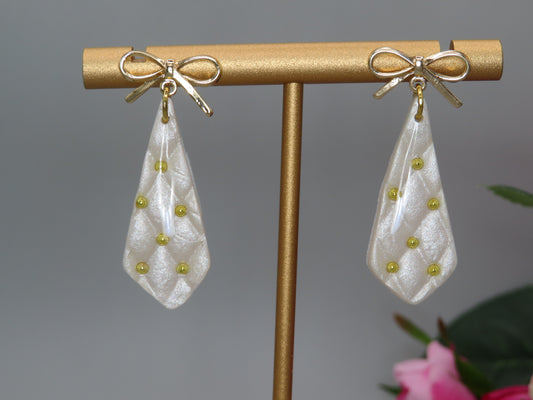 Quilted Pearl dangle